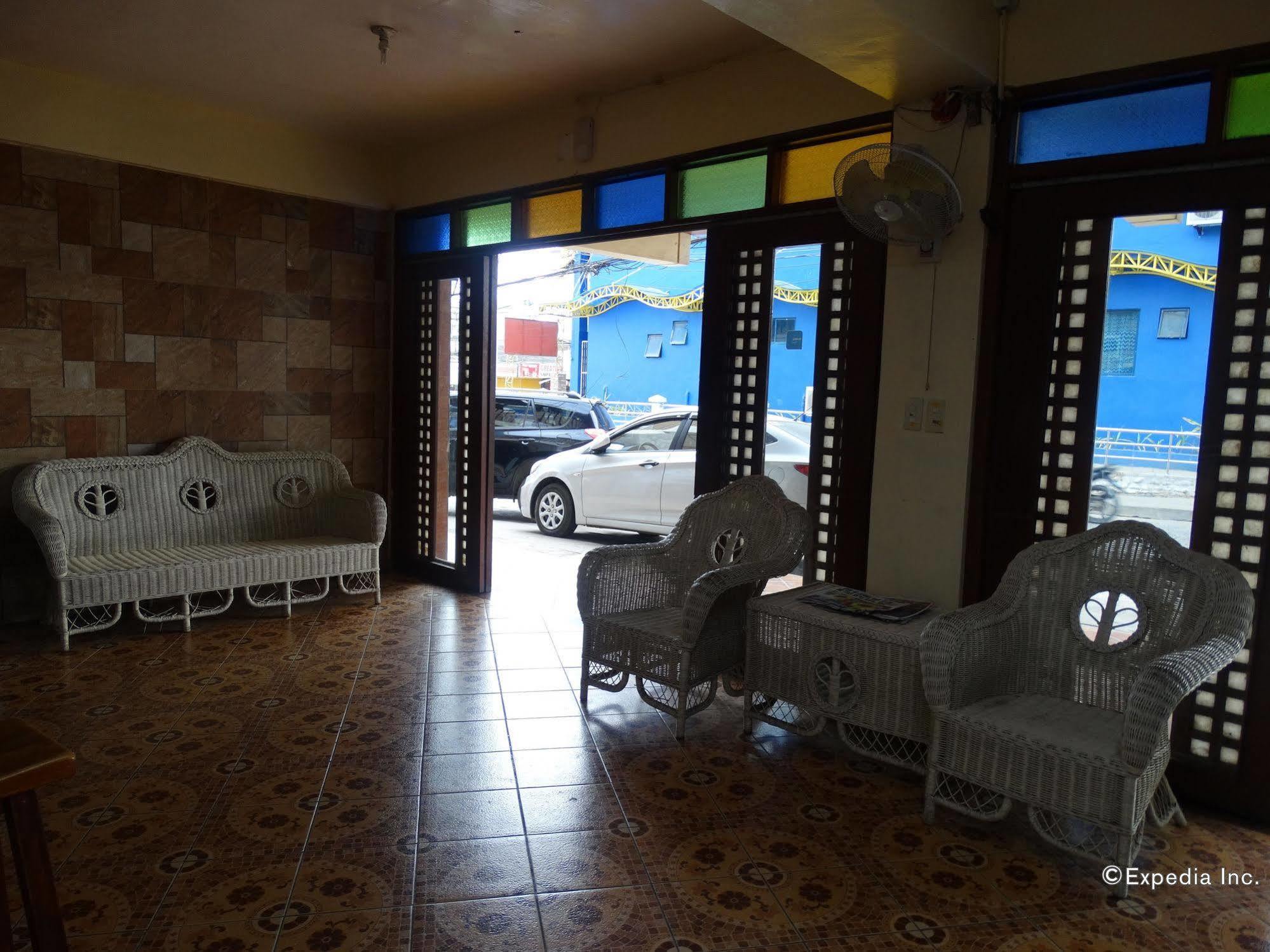 Circon Businessman'S Inn Puerto Princesa Esterno foto